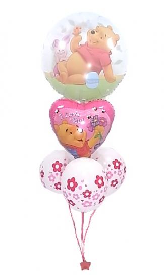 お花にかこまれたプーさんに胸キュン♡